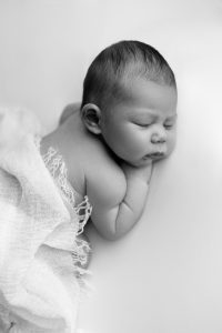 Fotostudio22-fotograaf-beuningen-newborn-fotoshoot-gelderland-nijmegen-wijchen-arnhem-baby