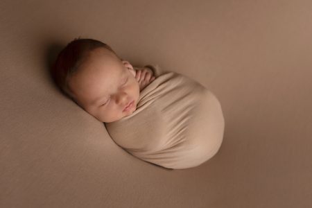 newborn-fotograaf-fotoshoot-gelderland-nijmegen-arnhem-beuningen-Fotostudio22