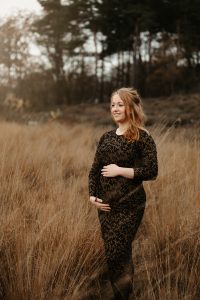 Fotostudio22-fotograaf-fotoshoot-zwangerschap-nijmegen-beuningen-wijchen